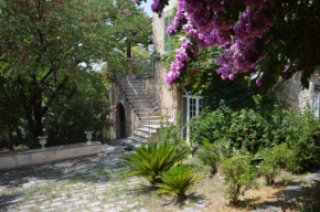 A casa della contessa Maria